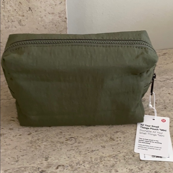 Lululemon All Your Small Things Pouch Mini - Picture 12 of 12